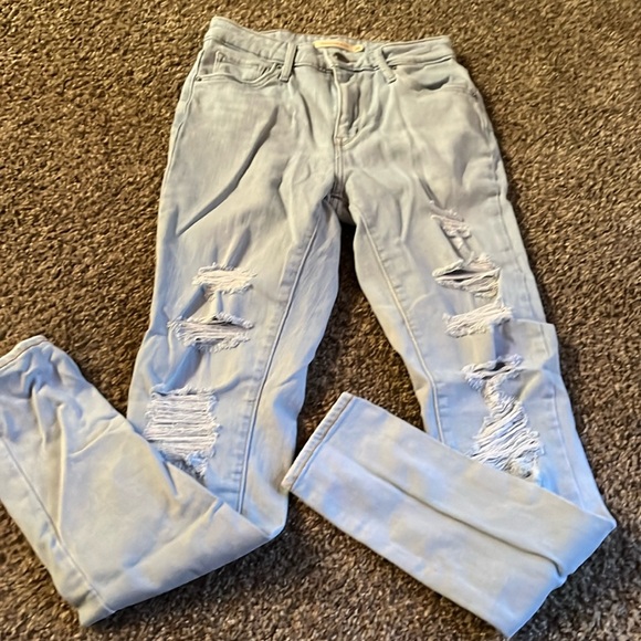 Levi's Denim - Levi’s 721 High Rise Skinny jeans 26